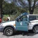 Guardia civil en el campo